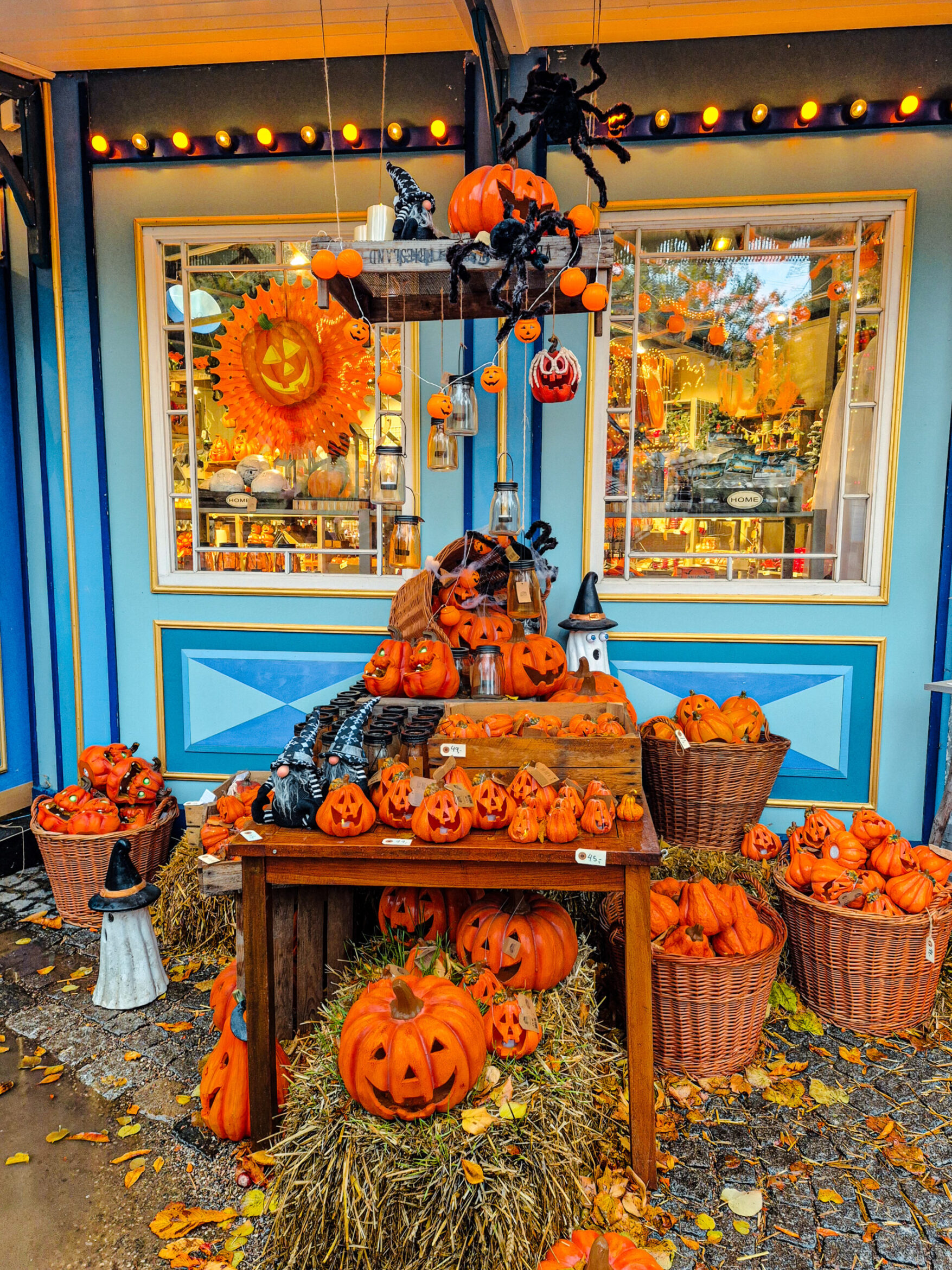 Bod, som solgte halloweenpynt
